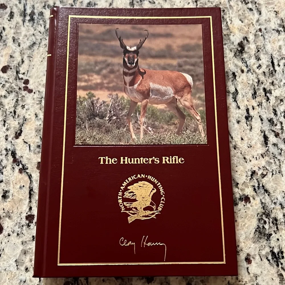 Vintage North American Hunters Club The Hunters Rifle 1995 Hard Cover